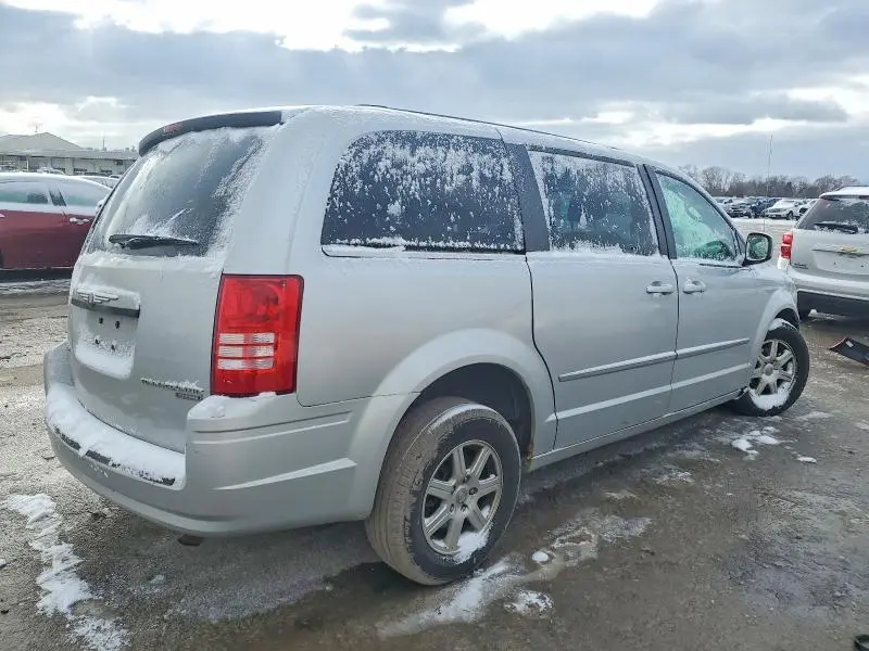 2010 CHRYSLER TOWN & COUNTRY TOURING  