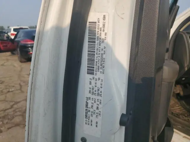 2013 RAM 1500 SLT  