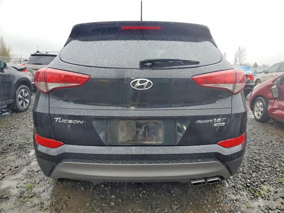 2016 HYUNDAI TUCSON SPORT  