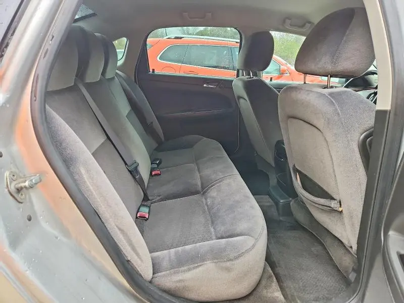 2011 CHEVROLET IMPALA LT  