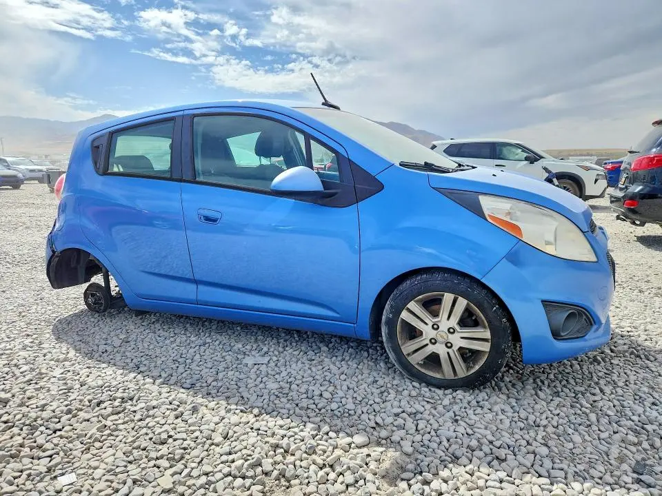2014 CHEVROLET SPARK LS  