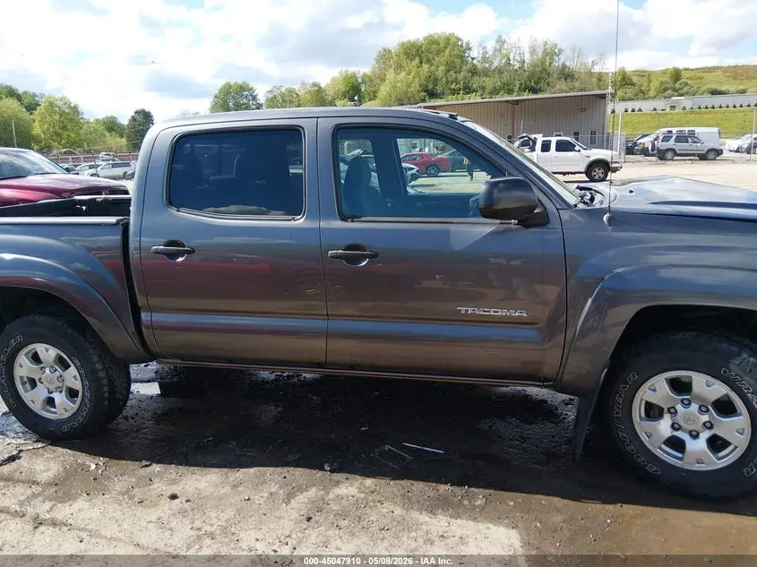 2013 TOYOTA TACOMA BASE V6