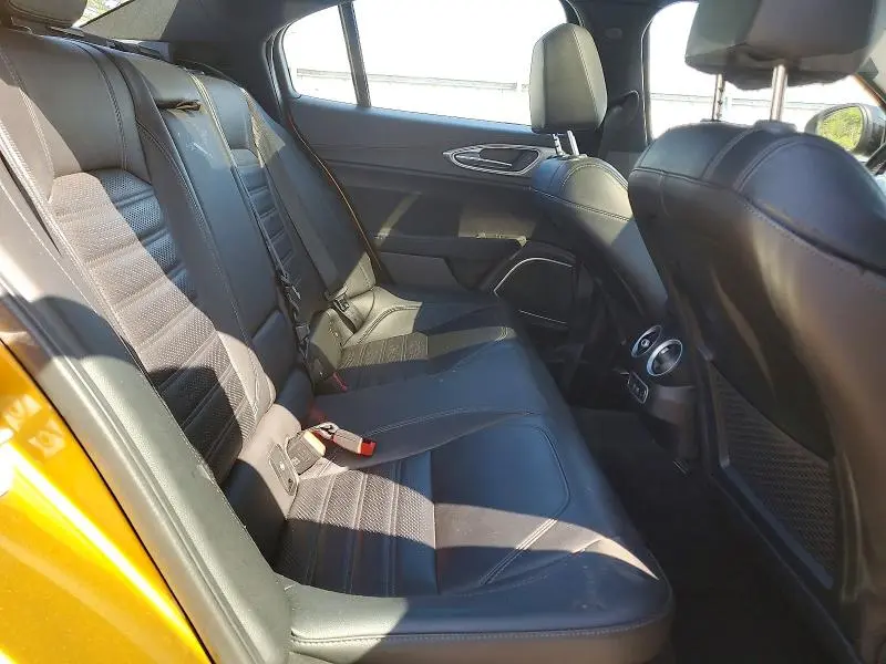 2023 ALFA ROMEO GIULIA TI  