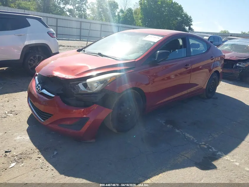 2016 HYUNDAI ELANTRA SE