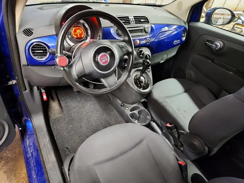 2012 FIAT 500 POP  