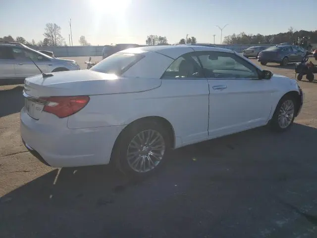2011 CHRYSLER 200 LIMITED  