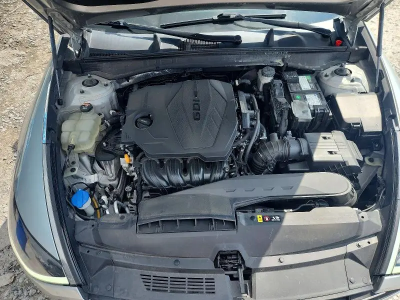 2021 HYUNDAI SONATA SE  