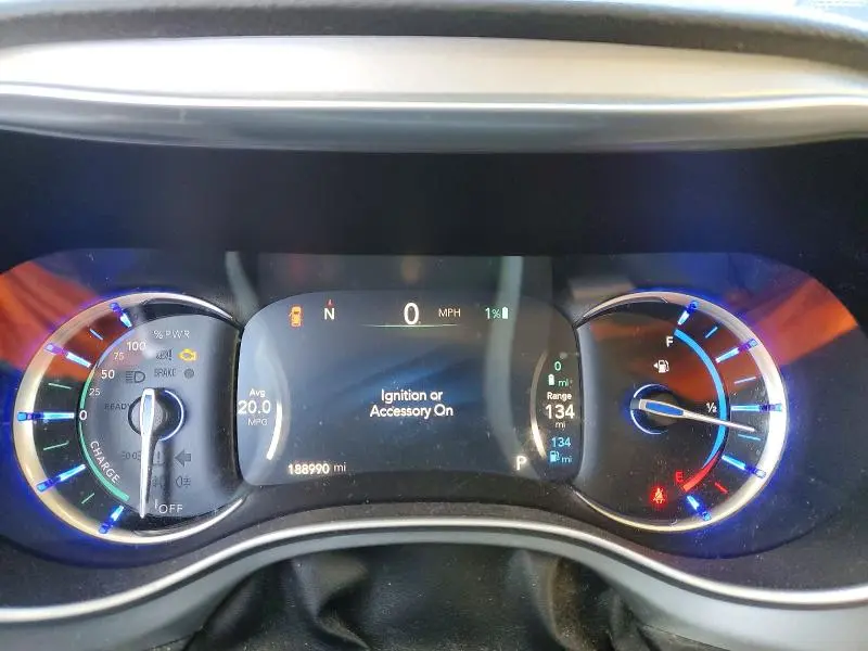 2018 CHRYSLER PACIFICA HYBRID LIMITED  