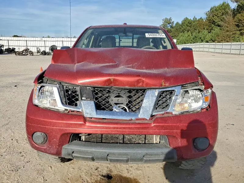 2017 NISSAN FRONTIER S  