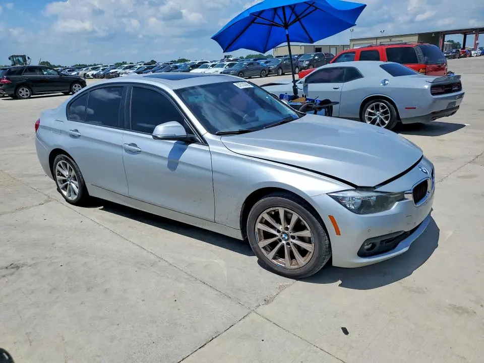 2017 BMW 320 I  