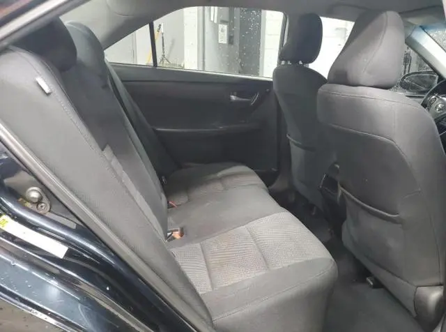 2015 TOYOTA CAMRY LE  