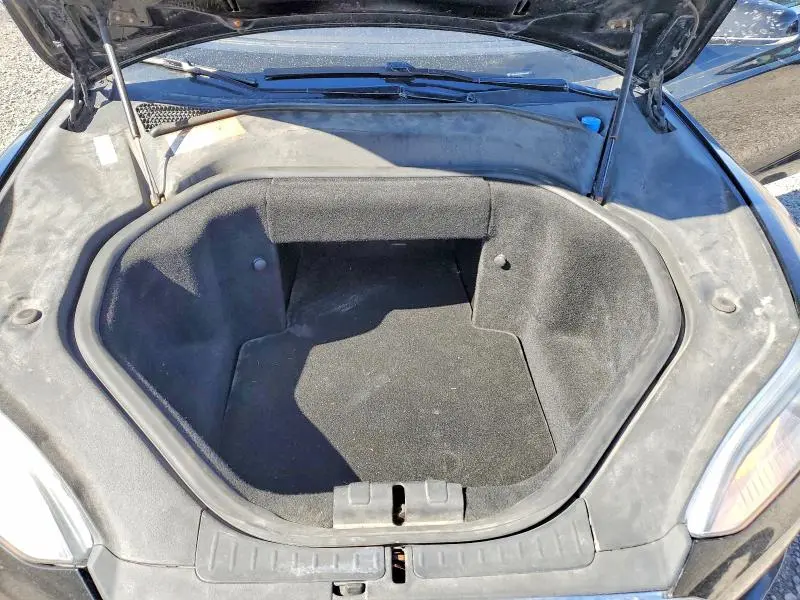 2013 TESLA MODEL S   