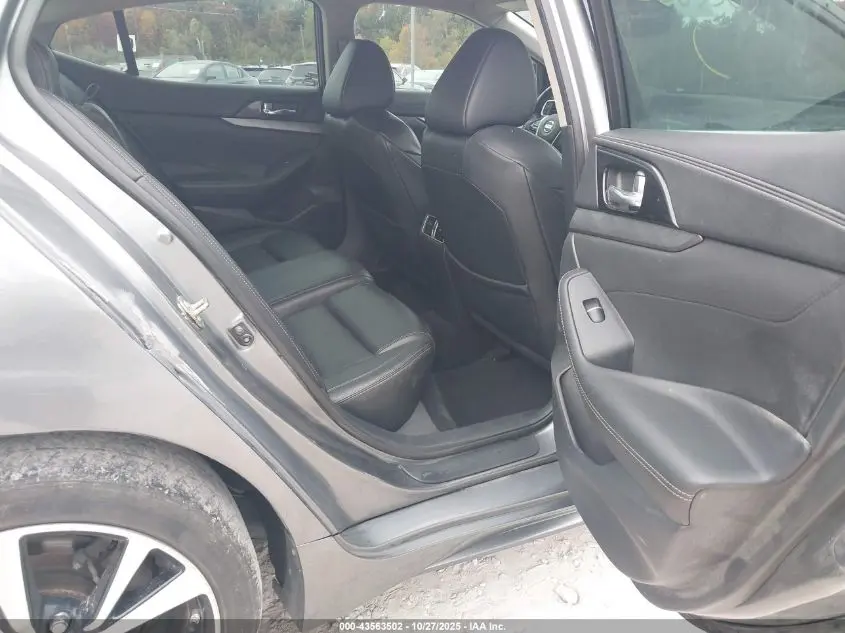 2018 NISSAN MAXIMA 3.5 SV