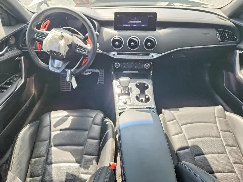 2022 KIA STINGER GT2  
