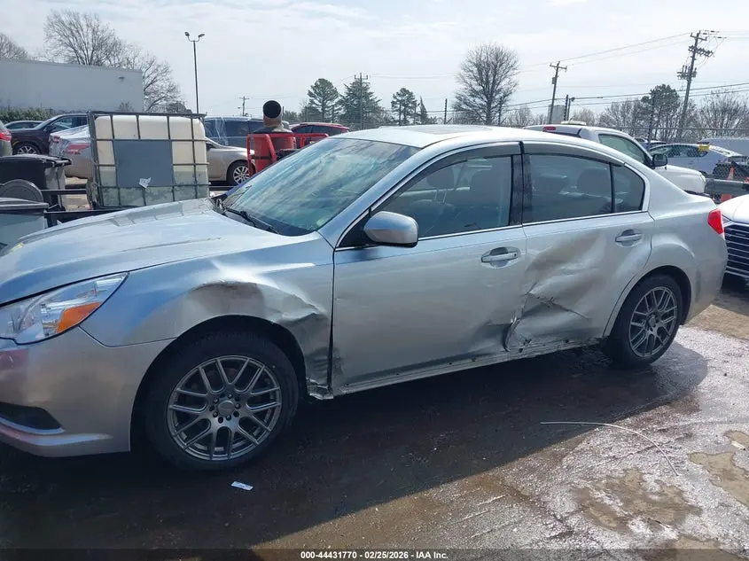 2012 SUBARU LEGACY 2.5I LIMITED
