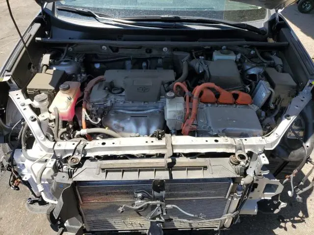 2017 TOYOTA RAV4 HV LE  