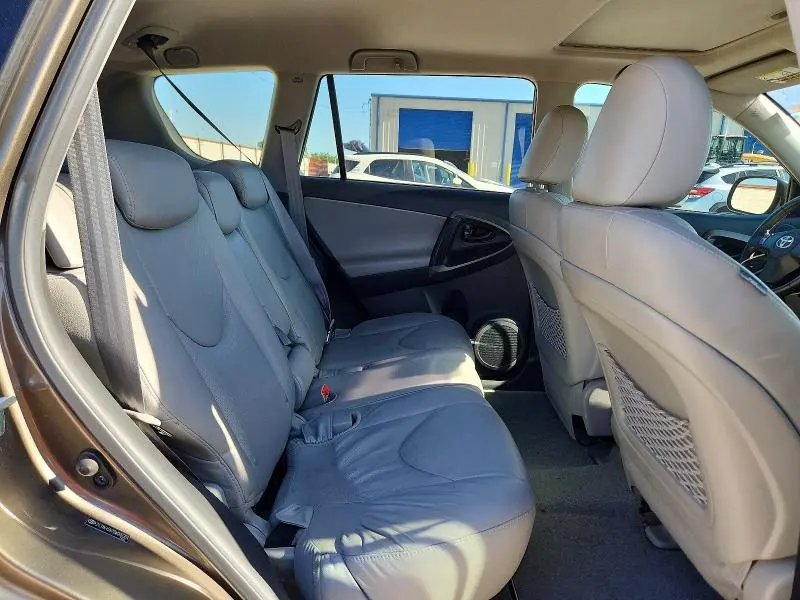 2011 TOYOTA RAV4 LIMITED  