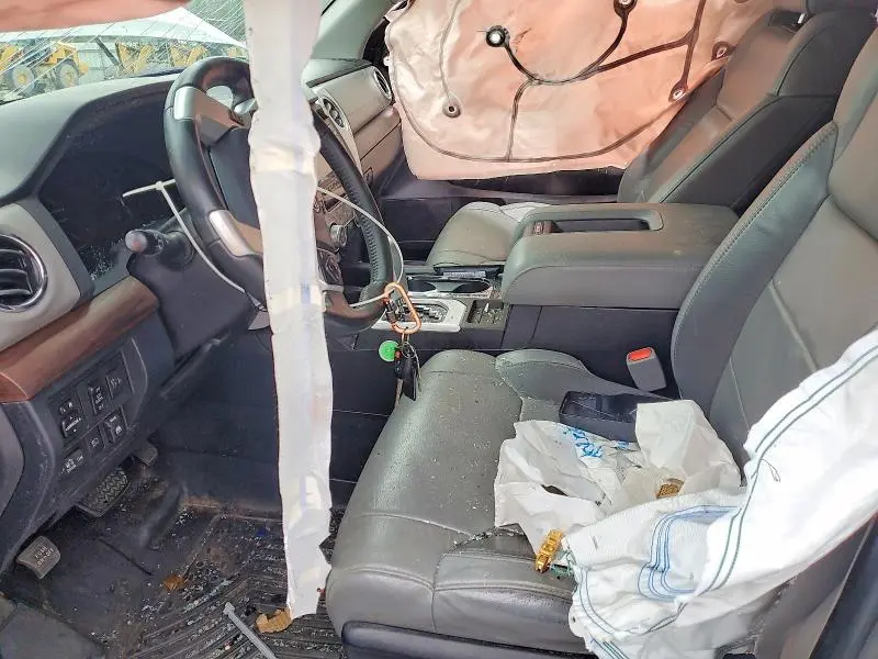 2018 TOYOTA TUNDRA LIMITED  