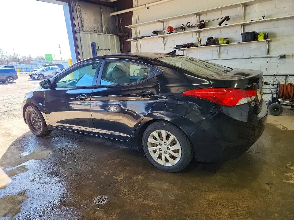 2012 HYUNDAI ELANTRA GLS  