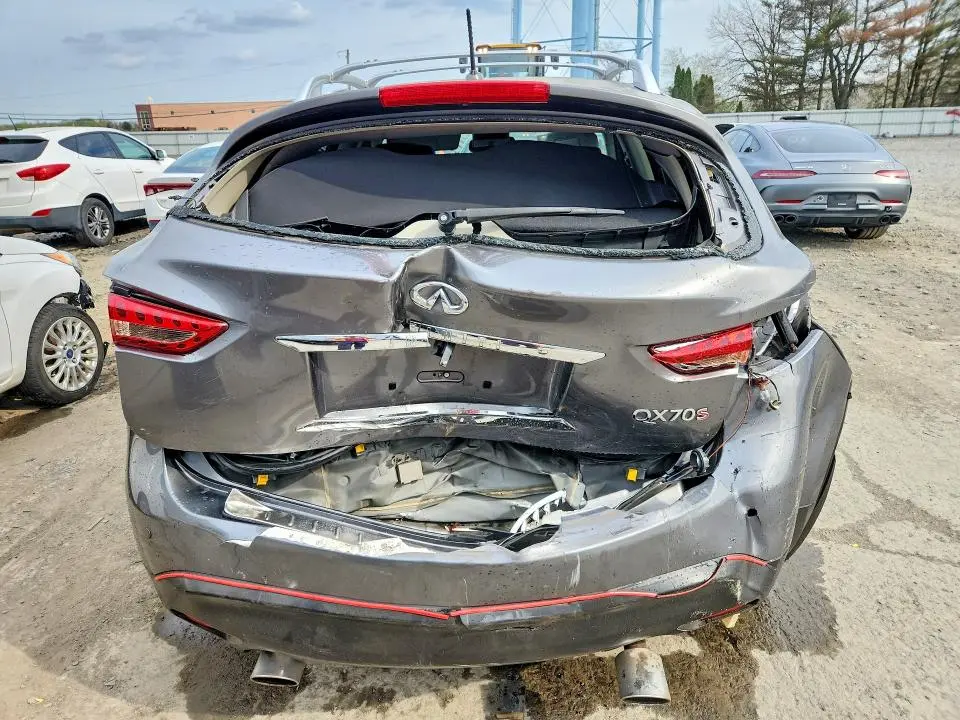 2016 INFINITI QX70 BASE  