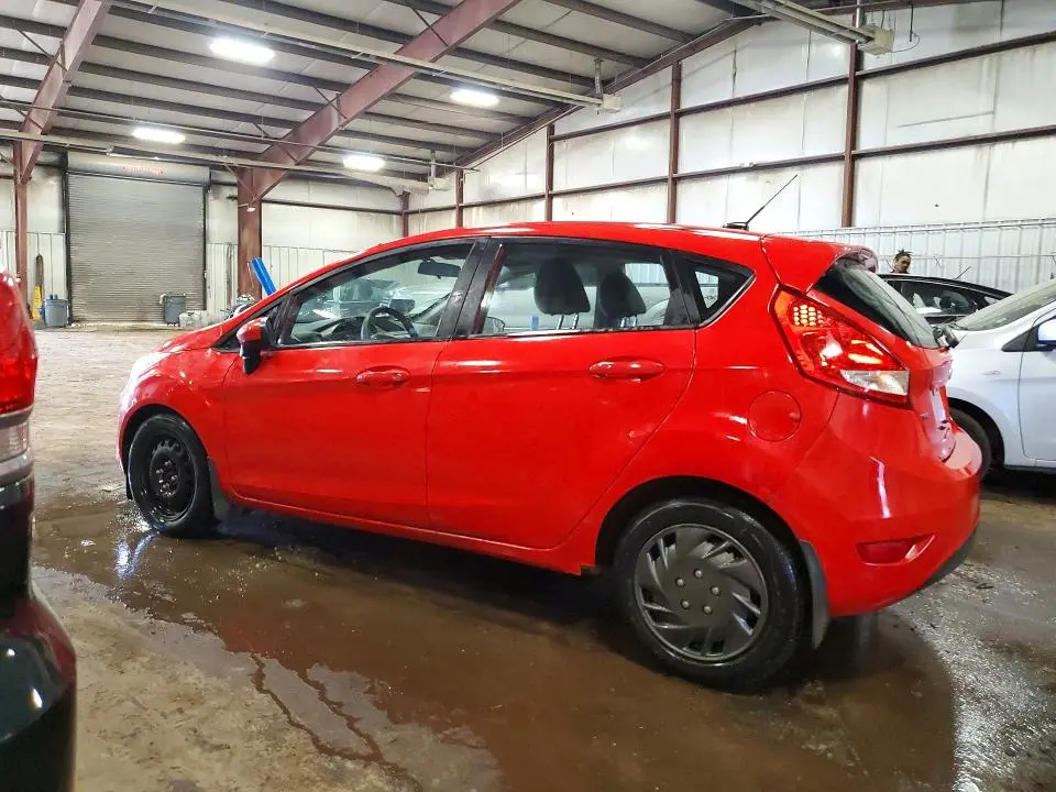2013 FORD FIESTA SE  