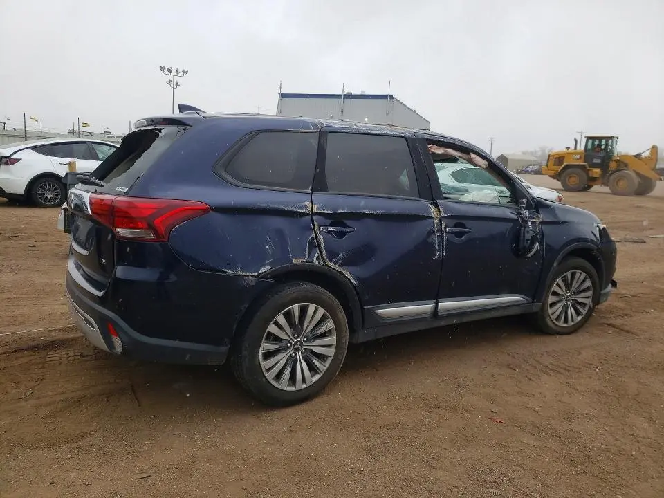 2020 MITSUBISHI OUTLANDER SE  