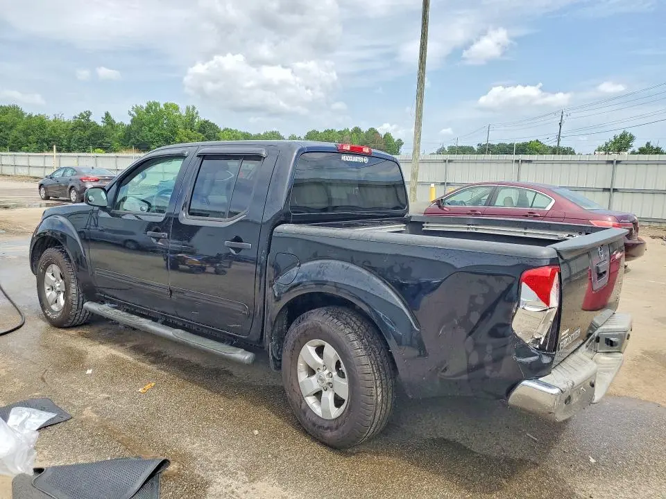 2013 NISSAN FRONTIER S  