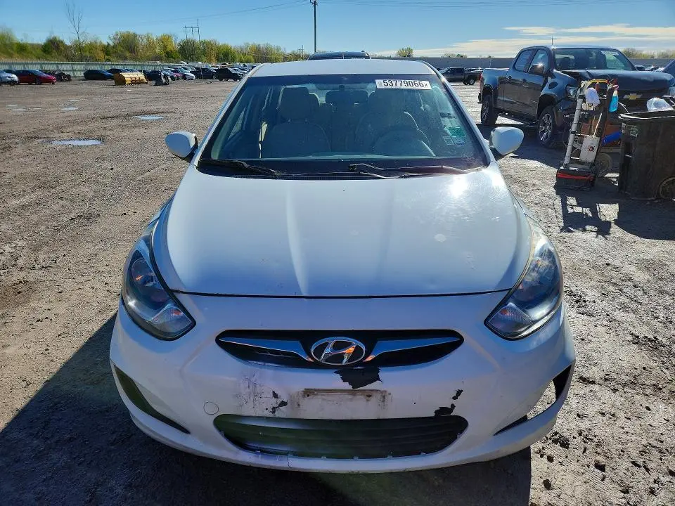 2013 HYUNDAI ACCENT GLS  