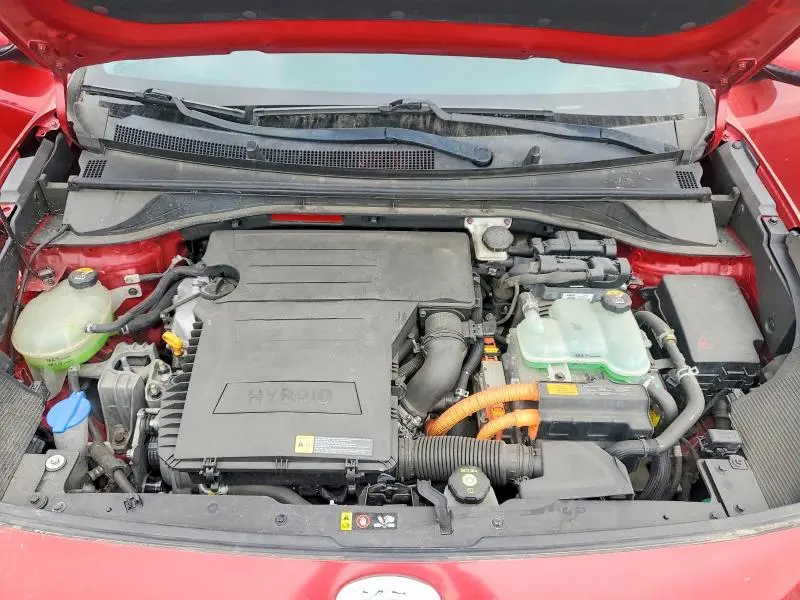 2017 KIA NIRO LX  