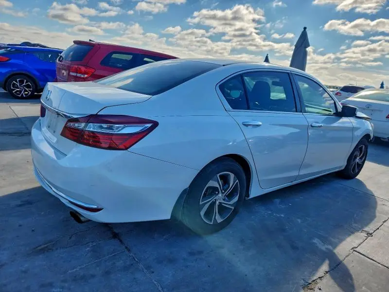 2017 HONDA ACCORD LX  