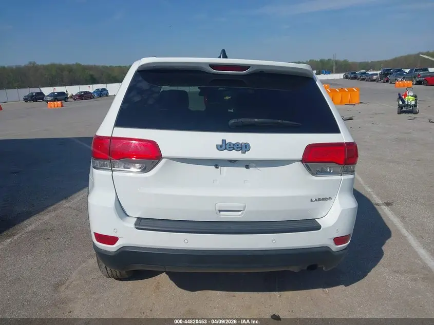 2019 JEEP GRAND CHEROKEE LAREDO 4X2