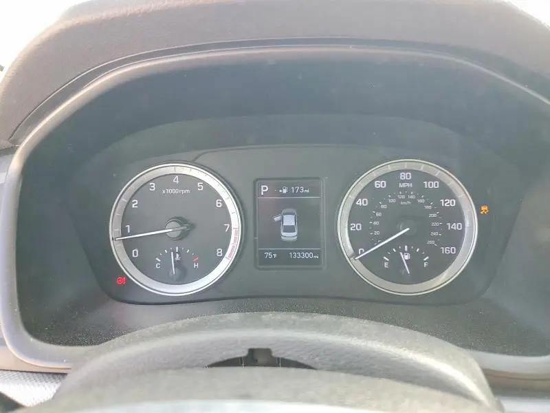 2019 HYUNDAI SONATA SE  