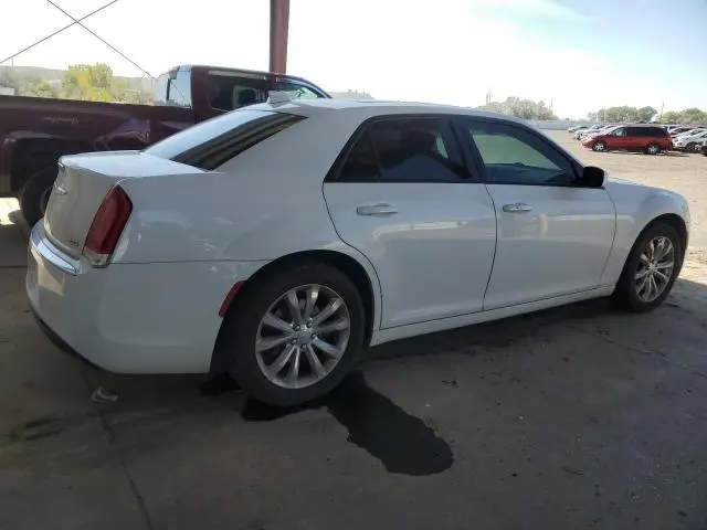 2017 CHRYSLER 300 LIMITED  