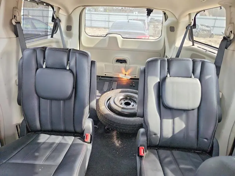 2015 CHRYSLER TOWN & COUNTRY TOURING  