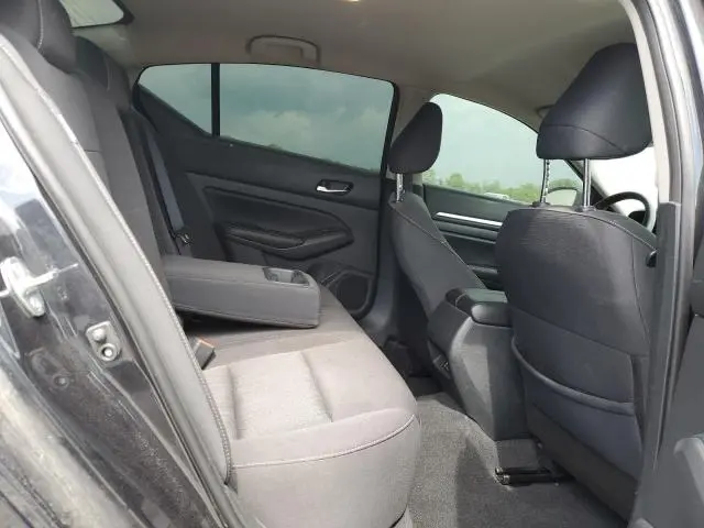 2022 NISSAN ALTIMA SV  