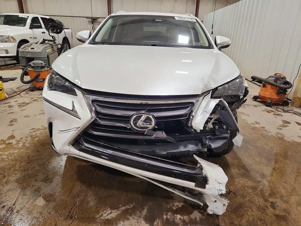 2015 LEXUS NX 200T  