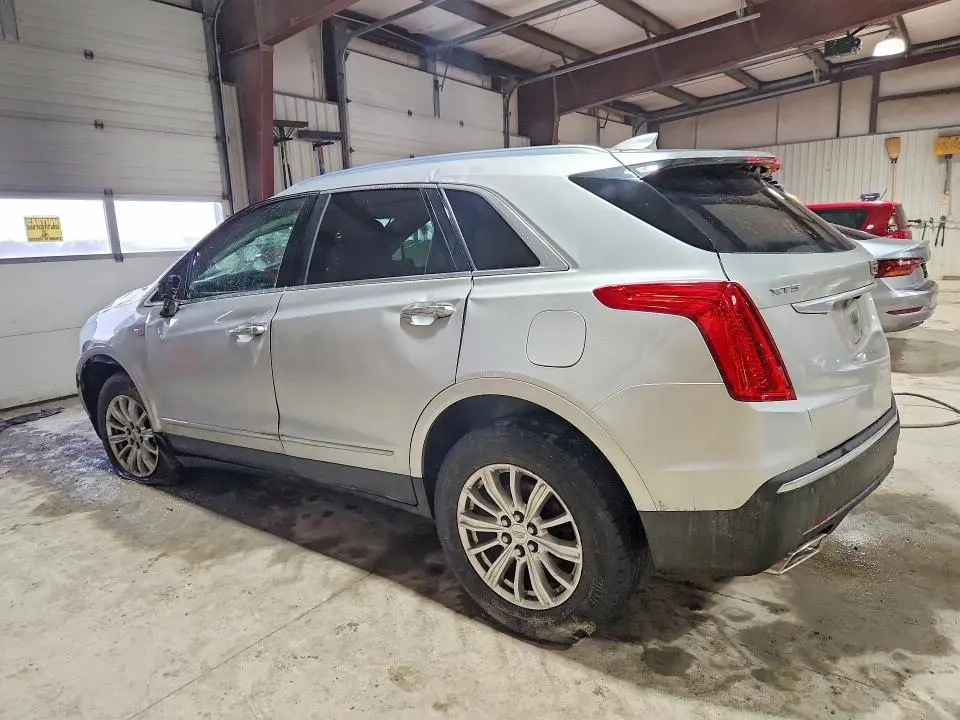 2017 CADILLAC XT5   