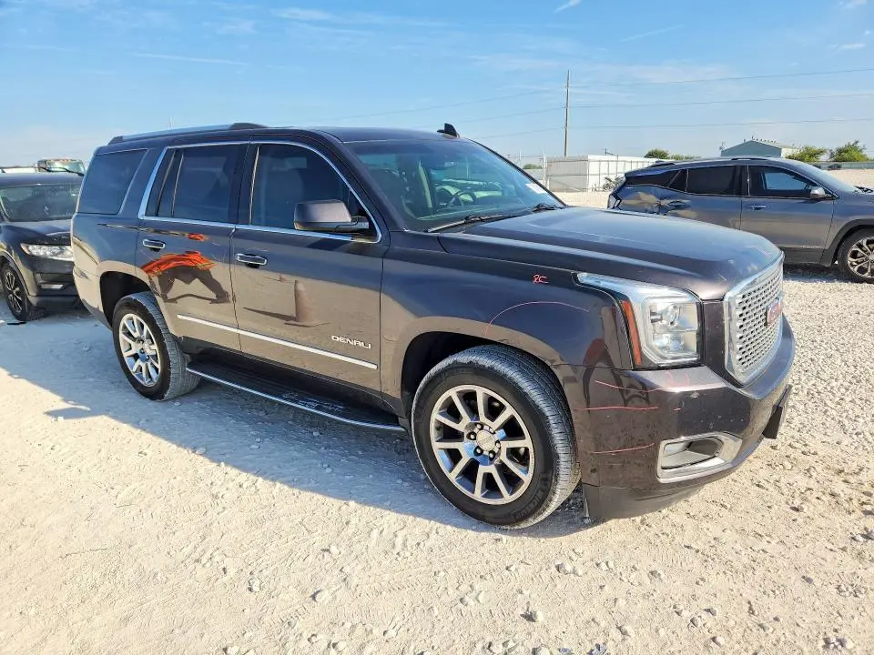 2017 GMC YUKON DENALI  