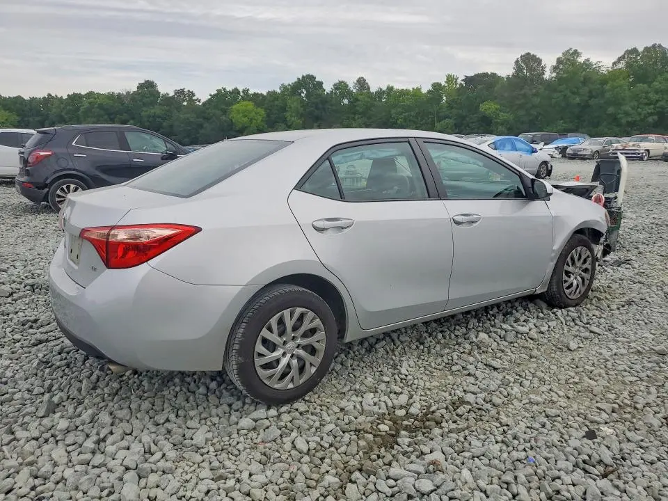 2018 TOYOTA COROLLA LE  