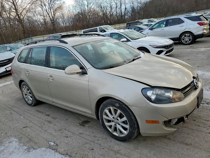 2013 VOLKSWAGEN JETTA S  