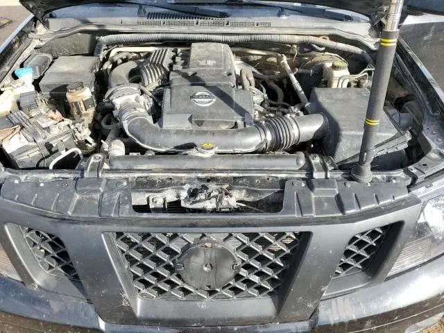 2015 NISSAN FRONTIER S  