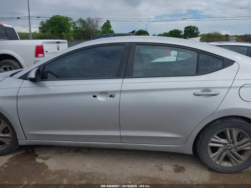 2019 HYUNDAI ELANTRA SEL
