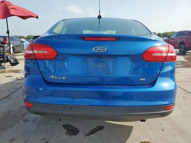 2018 FORD FOCUS SE  