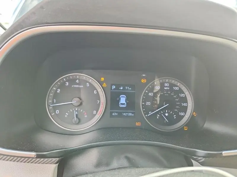 2021 HYUNDAI TUCSON SEL  