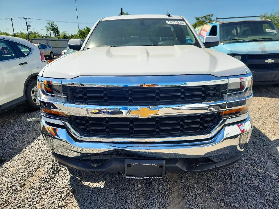 2017 CHEVROLET SILVERADO K1500 LT  