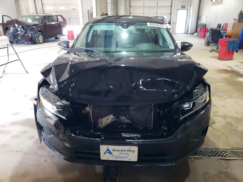 2021 VOLKSWAGEN PASSAT SE  