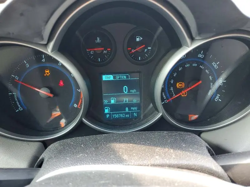 2014 CHEVROLET CRUZE LS  