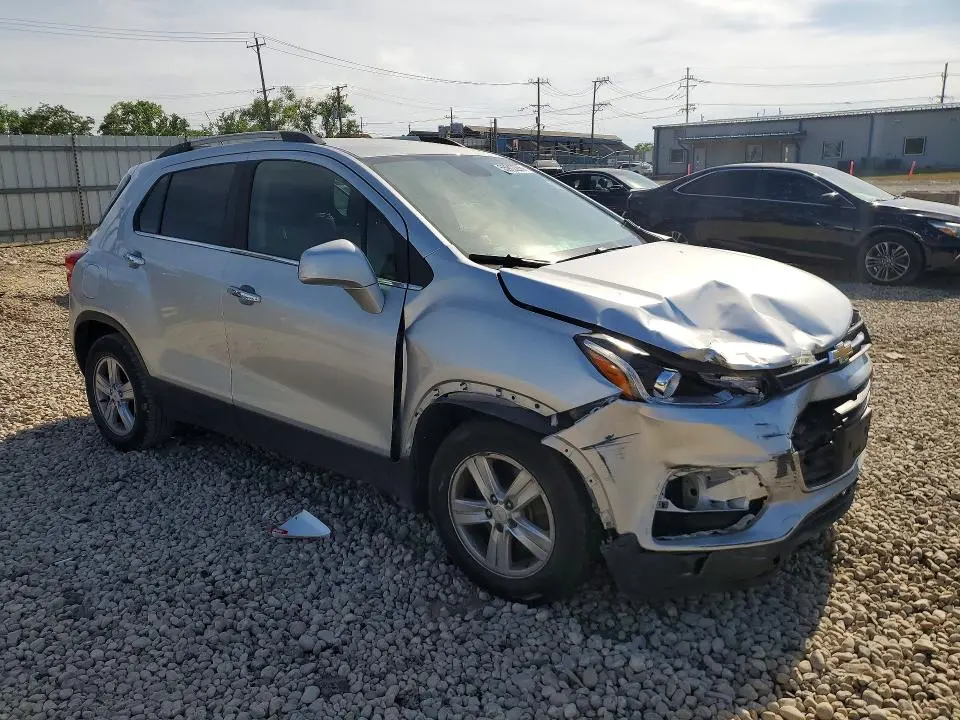2017 CHEVROLET TRAX 1LT  