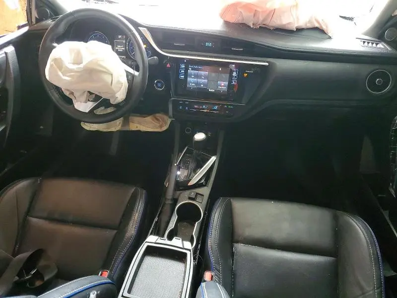 2017 TOYOTA COROLLA XSE  