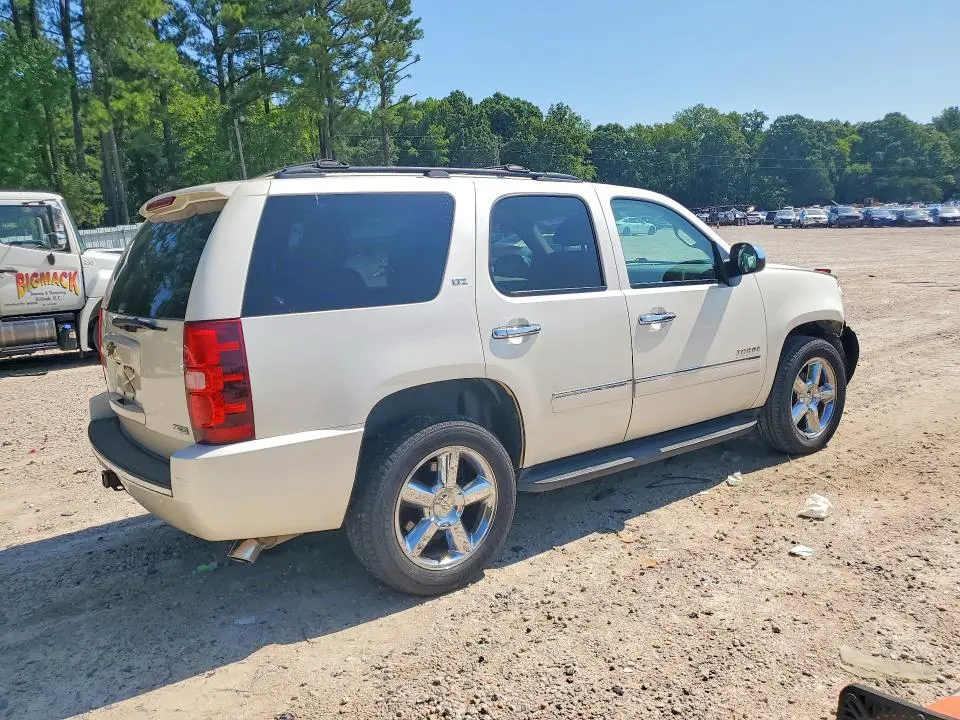 2011 CHEVROLET TAHOE C1500 LTZ  